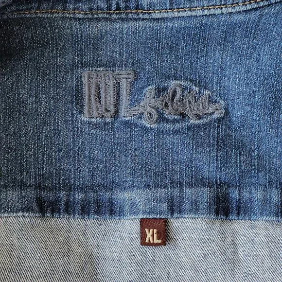 KUT from the Kloth Jean Denim Jacket size XL fits L 10 - Picture 15 of 17
